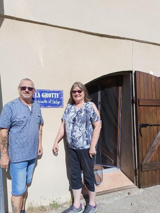 Chambre Atypique : La Grotte Bez-et-Esparon Exteriör bild